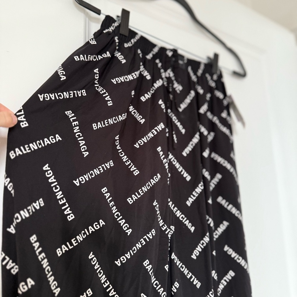 New Balenciaga Bal Diagonal Allover Pyjama Pants $1,450 34 - Picture 6 of 10